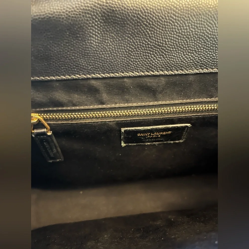 Saint Laurent Black Large Chevron Envelope Crossbody - Picture 13 of 16
